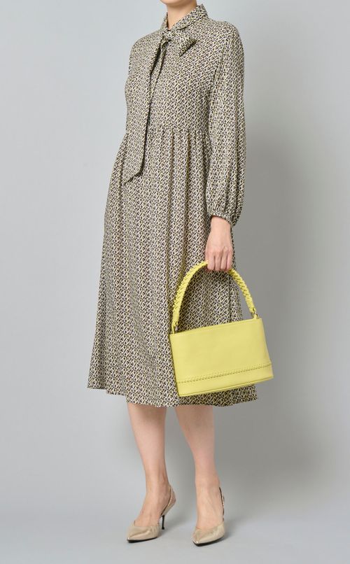 ショルダー付バケツバッグ