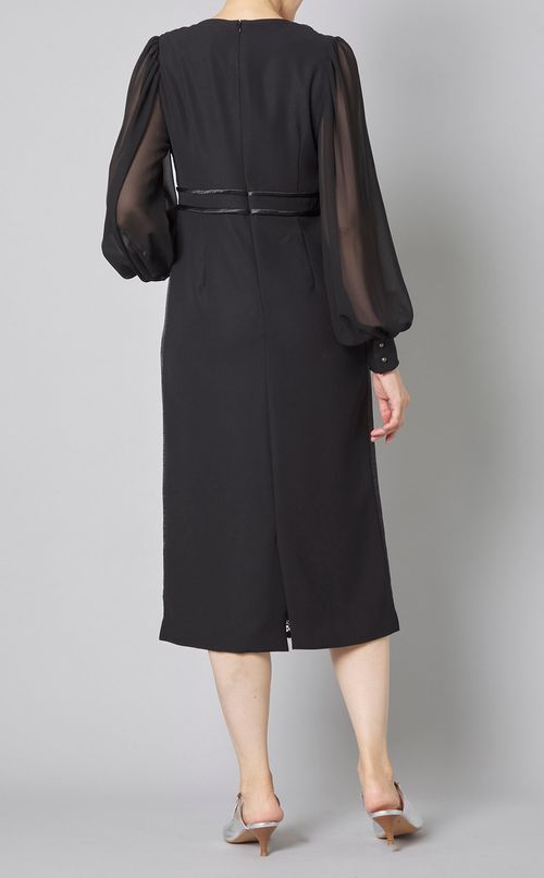 フラワーレースドッキングドレス