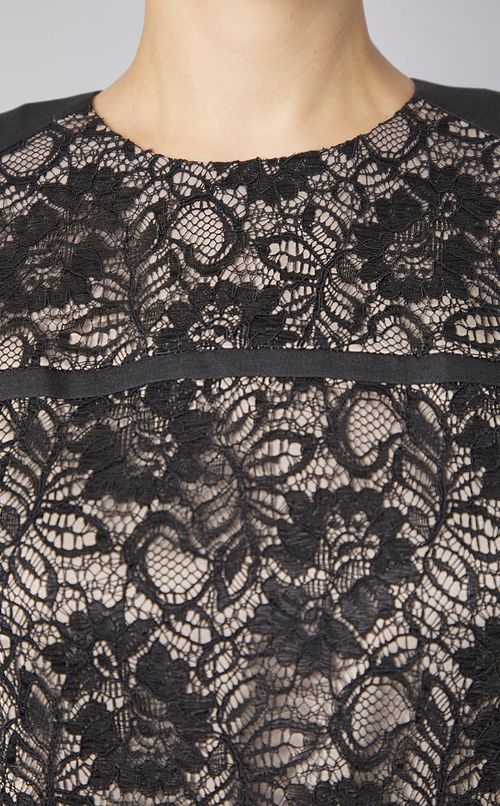 ラッセルコードレースブラウス