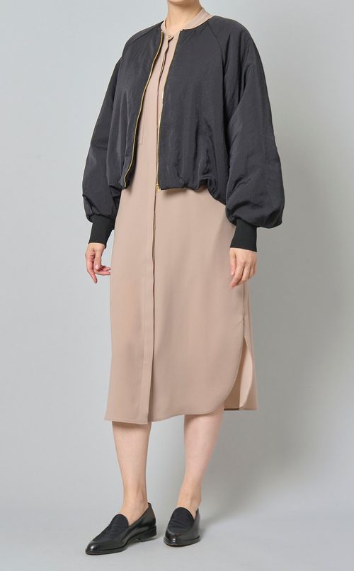 ギャザーバルーンシルエットブルゾン