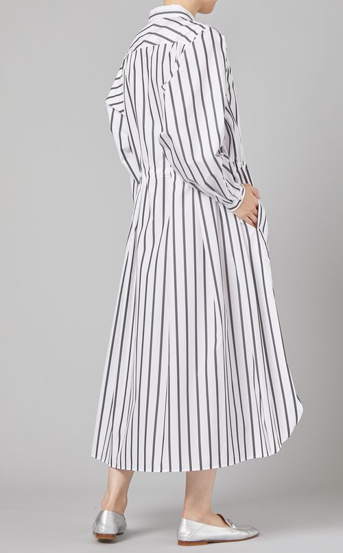 バックタックシャツワンピース