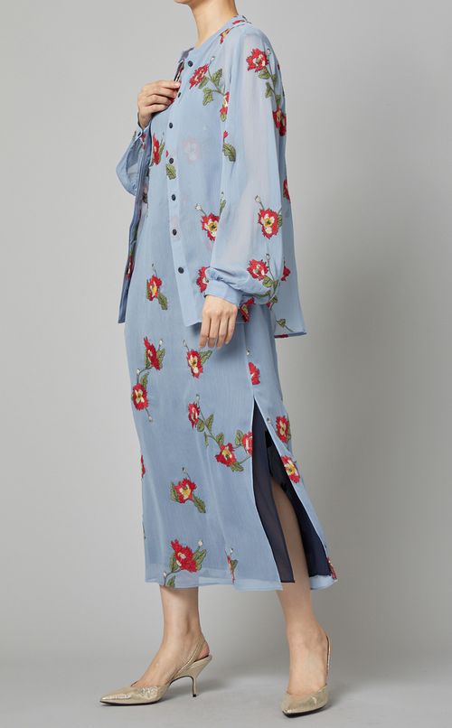 フラワーエンブロイダリーシアーブラウス