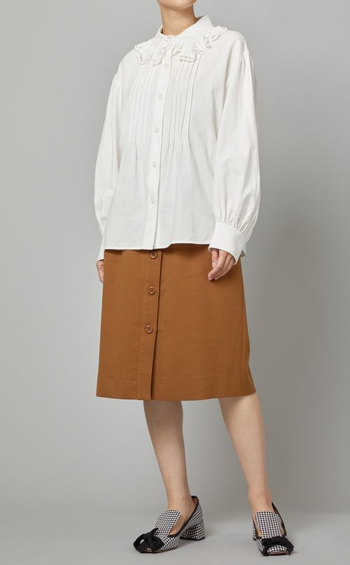 フリルカラーコットンシャツ