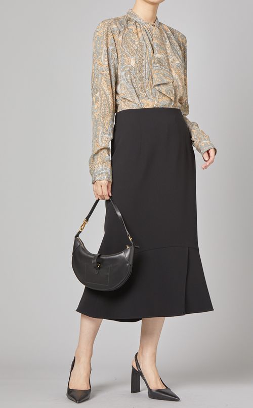 ペイズリー柄ブラウス