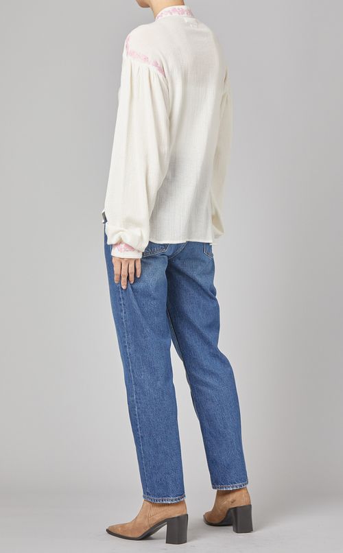 フラワー刺繍スタンドカラーシャツ