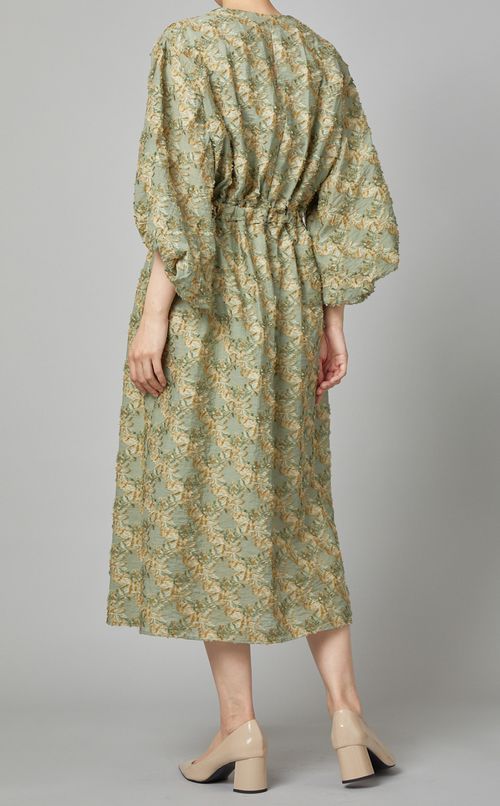 ボタニカルジャガードドレス