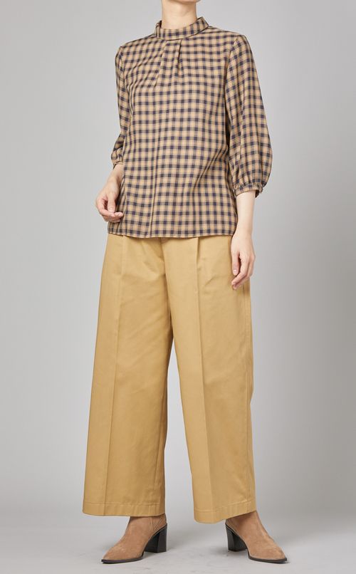 フロントタックワイドチノパンツ