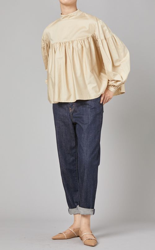 ギャザーデザインブラウス