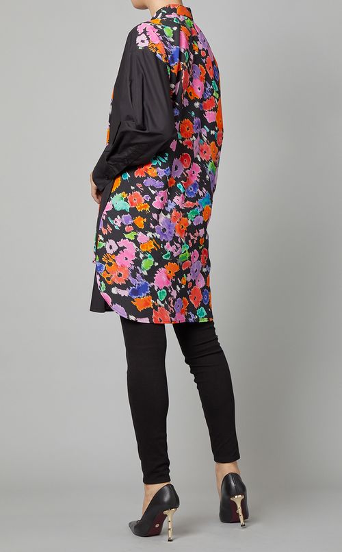 バックプリントボウタイワンピース