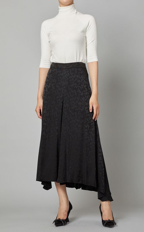 ジャガードフレアスカート