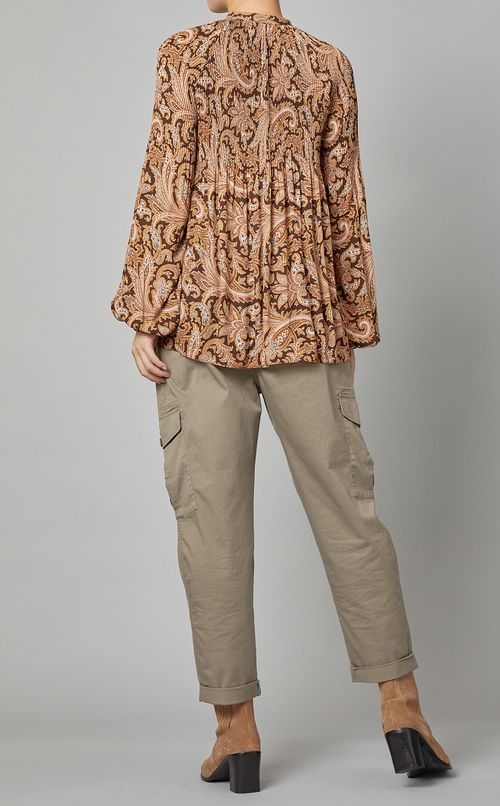 ペイズリーギャザーフレアブラウス