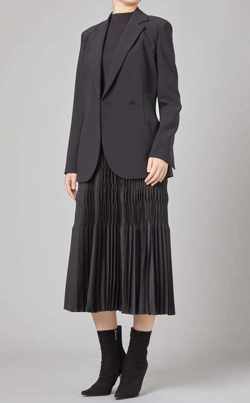 サテンプリーツワンピース