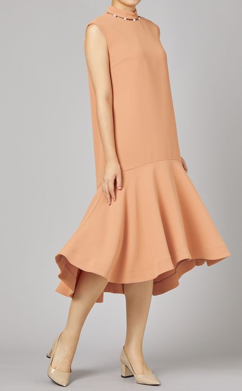 パール付ノースリーブワンピース