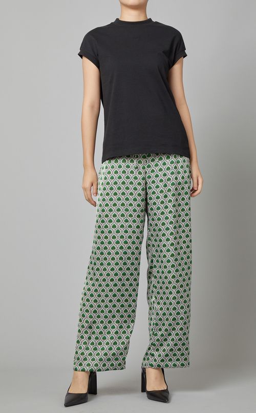 サテンストレートワイドパンツ