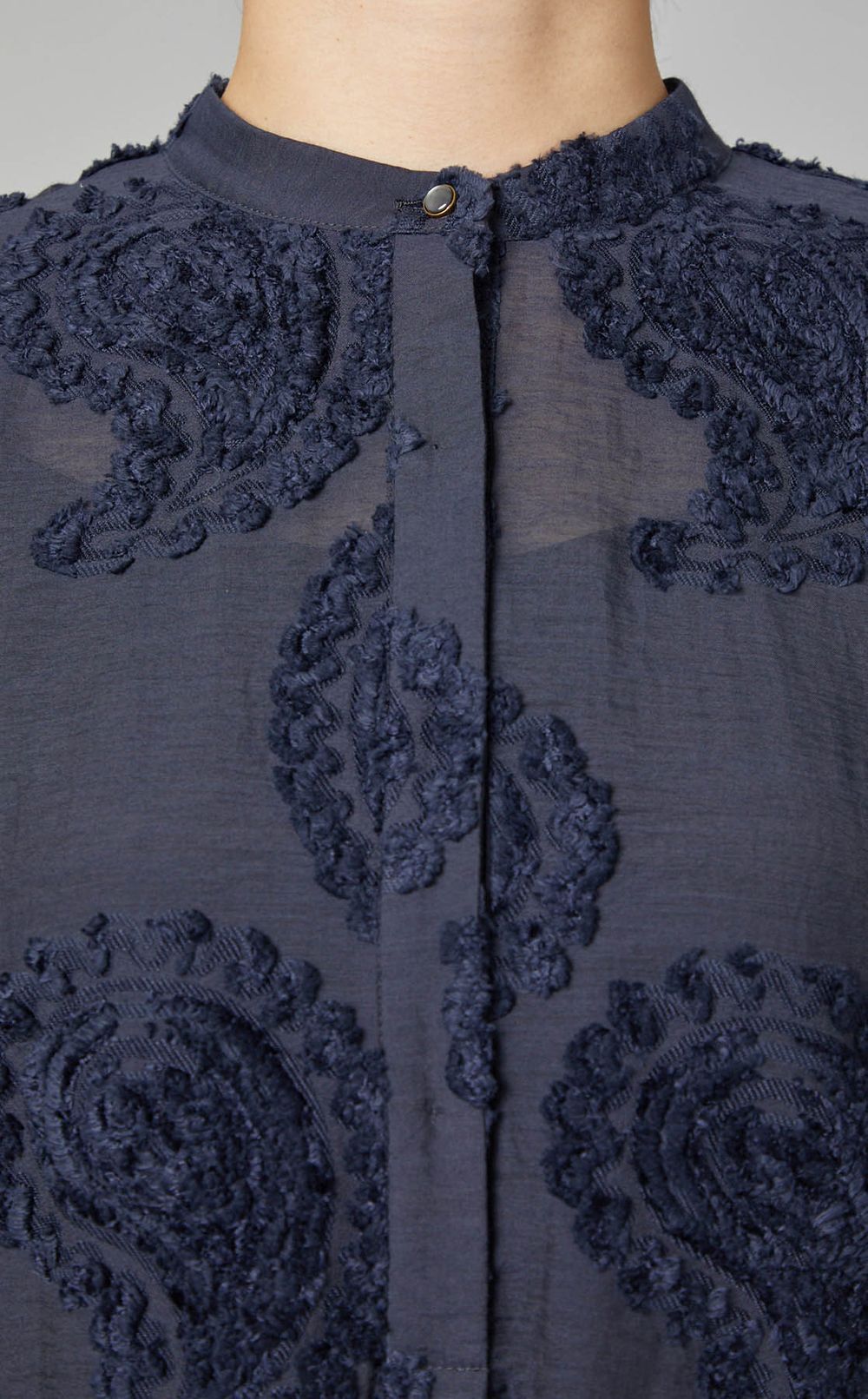 ペイズリージャガードロングシャツ