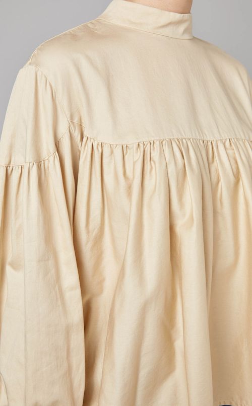 ギャザーデザインブラウス