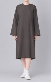 タイプライターバックドレープワンピース