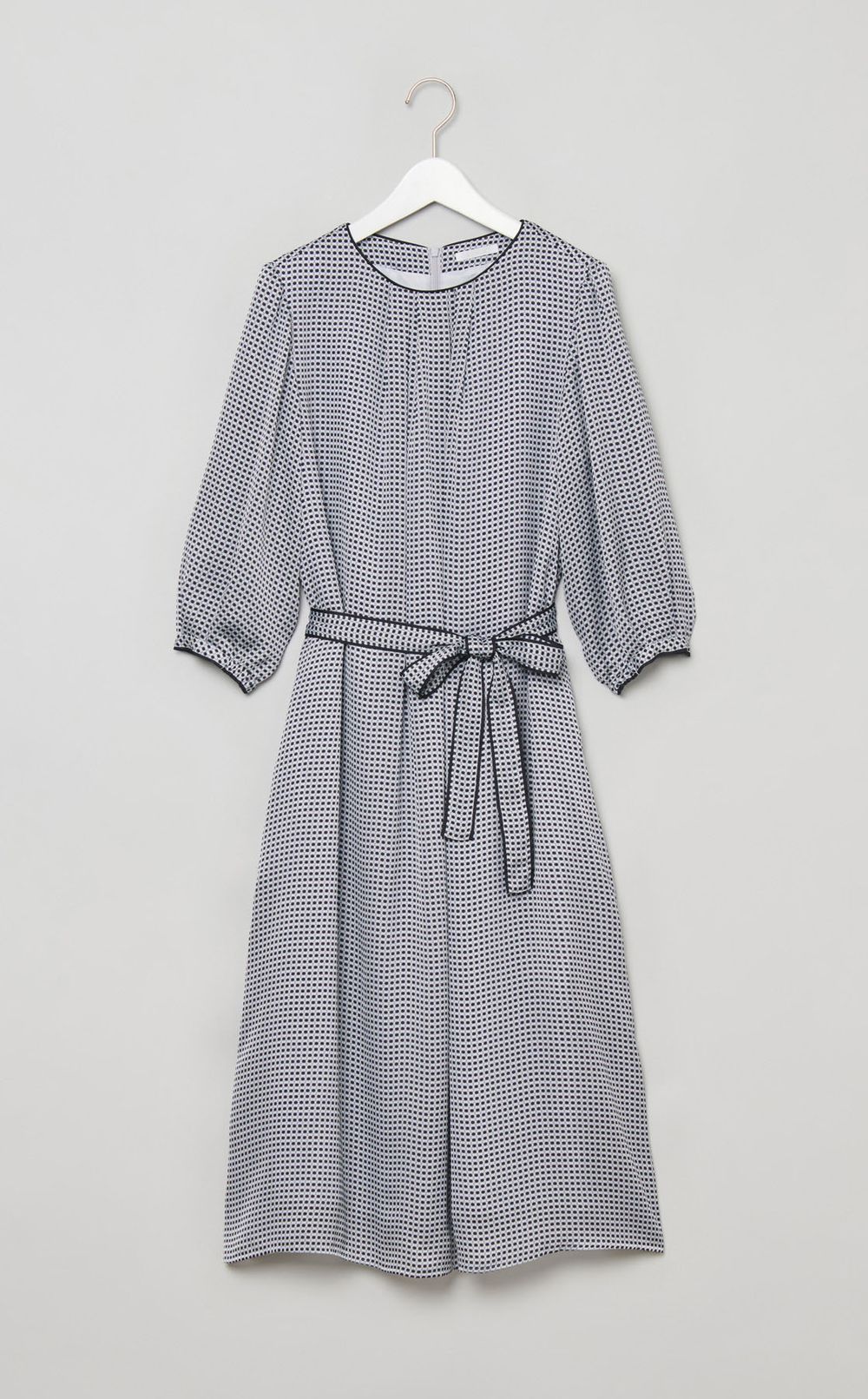 ドットプリントタックワンピース