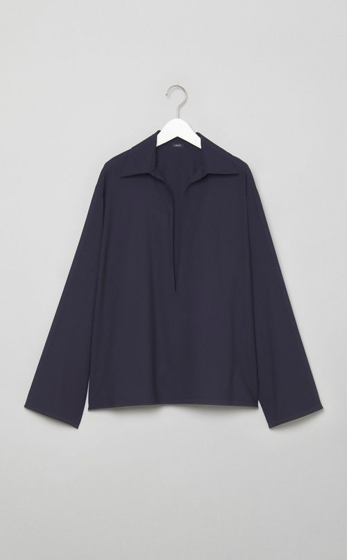 ウールトロスキッパー深Vネックシャツ