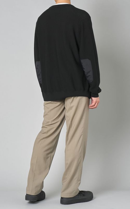 ジップアップノーカラーカーディガン