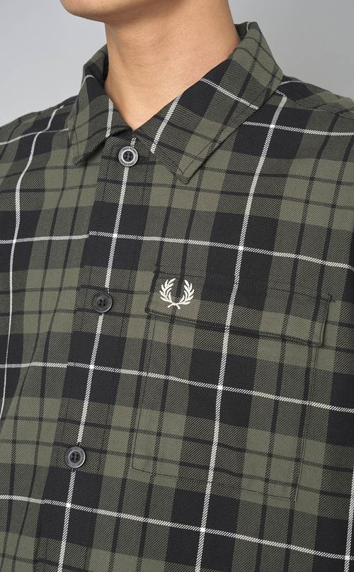 チェックオーバーシャツ