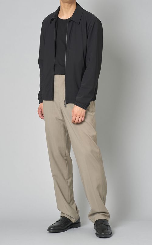 プレシジョンポンチジップブルゾン