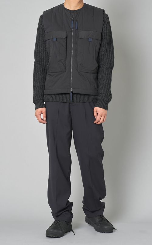 クラシックケーブルニット