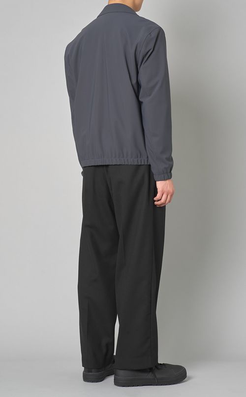 プレシジョンポンチジップブルゾン