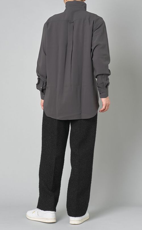 ハイネックカラーシャツ