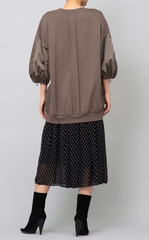 パフスリーブブラウス