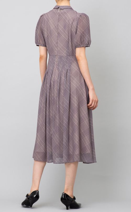 シャツカラーチェックワンピース