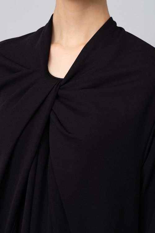 ツイストドレープワンピース