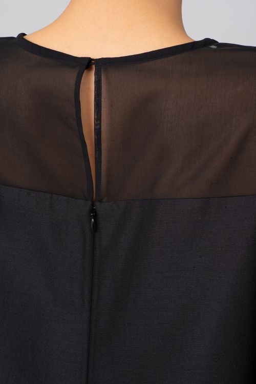 シアーパフスリーブワンピース