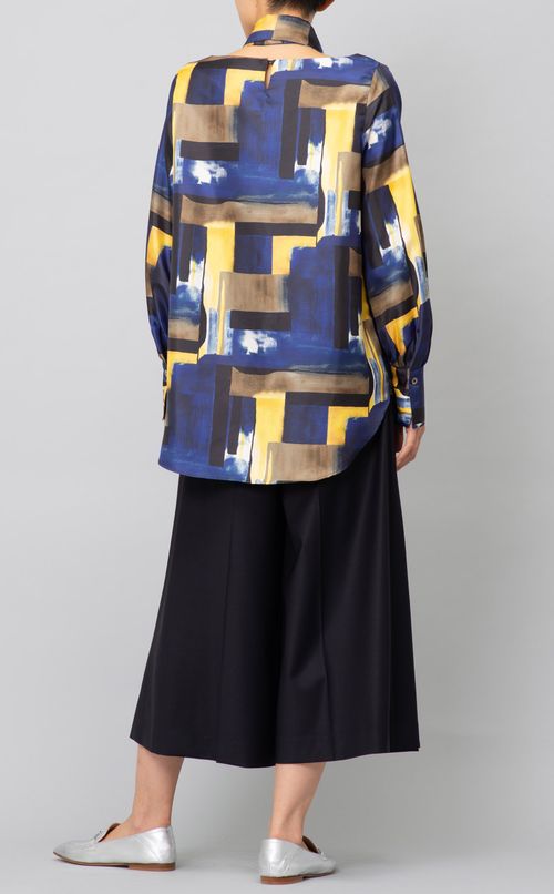 ボウタイ付プリントブラウス