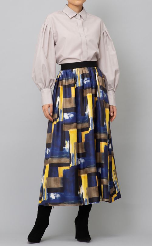 タックパフスリーブシャツ