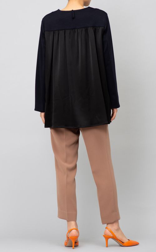 ウールポンチバッグサテンブラウス