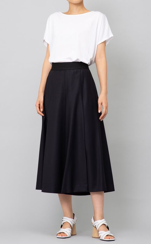 タックキュロットパンツ