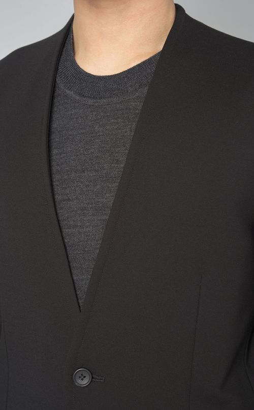 ポンチジャージノーカラージャケット