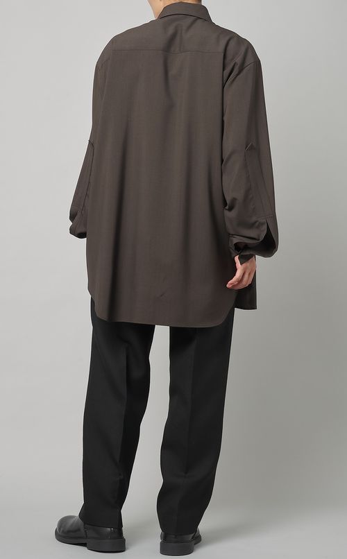 フロントプリーツシャツ