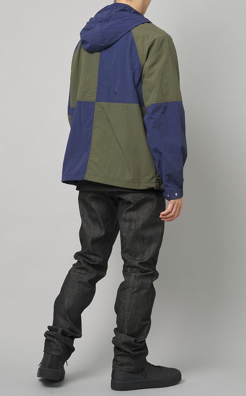 カラーブロックウインドブレーカー