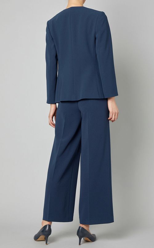 ウエストフィットノーカラージャケット