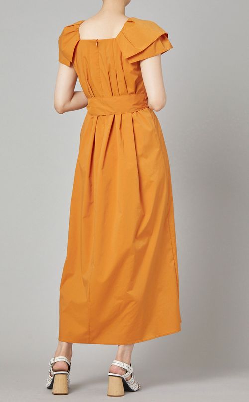 フリルスリーブタックワンピース