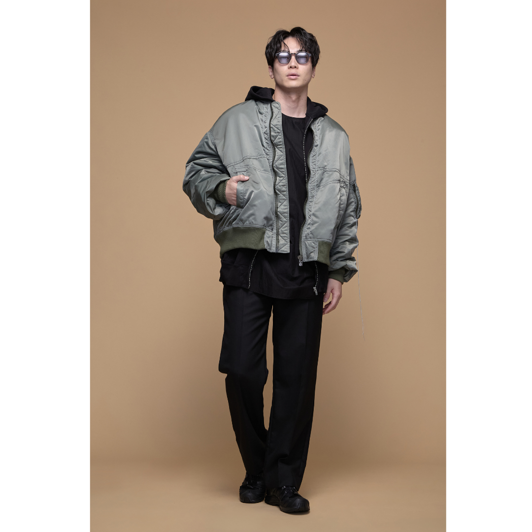 カーキのMA-1を使用した大人ミリタリースタイル