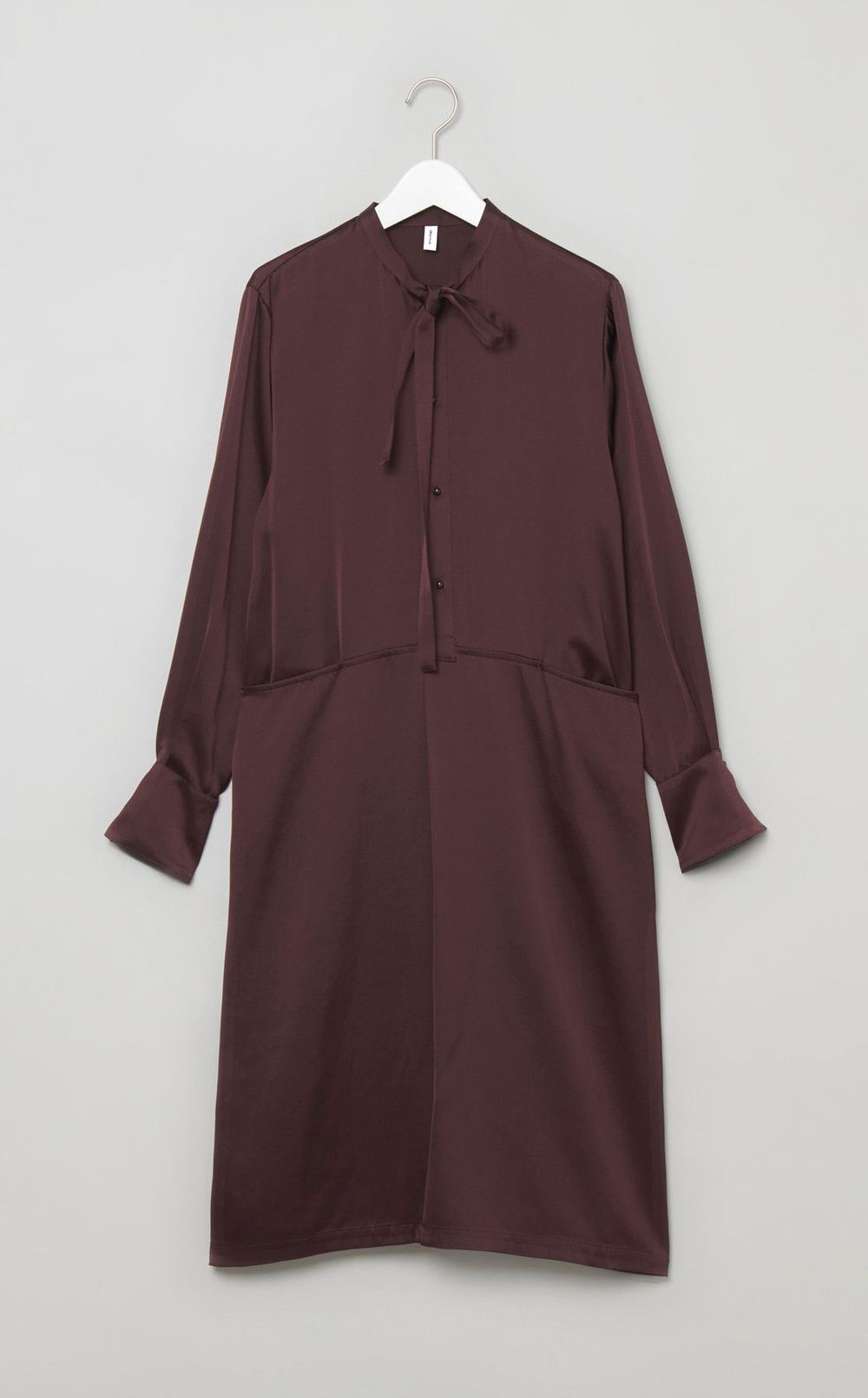 サテンボウタイワンピース