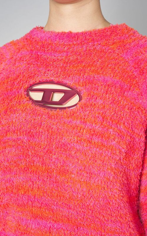 シャギーボーダーセンターロゴニット