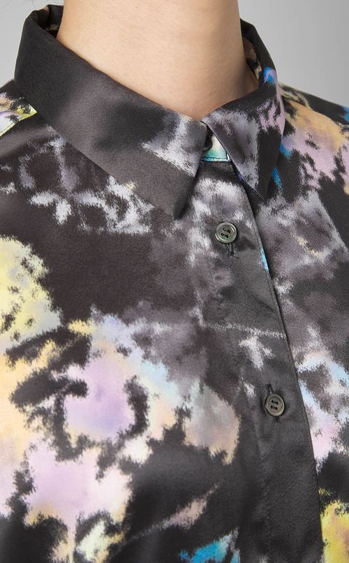 フラワープリントショルダーボタンドレス