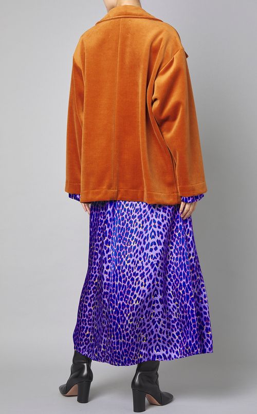 ベルベットタッチライトテーラードコート