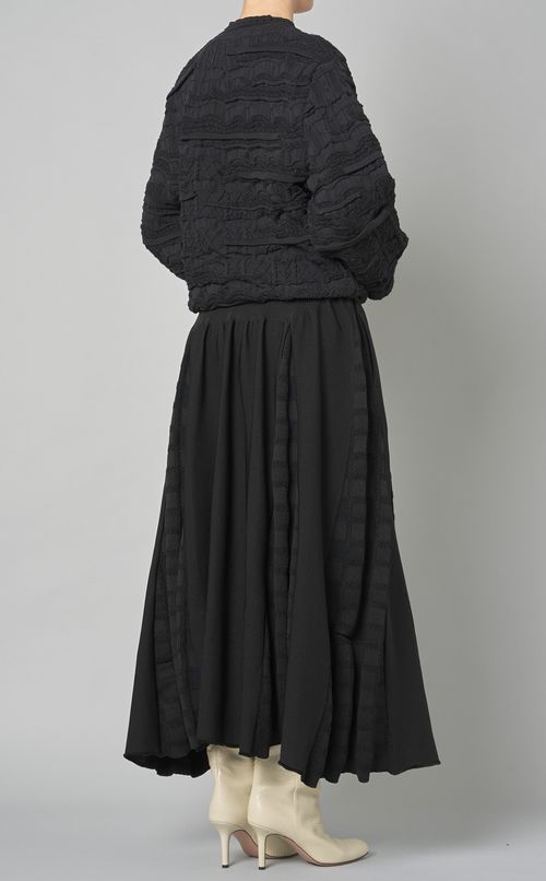 プリーツクルーネックニットプルオーバー