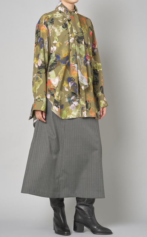 ピンストライプハイウエス卜フレアスカート