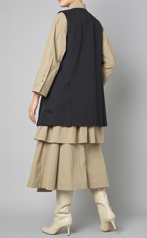 ノーカラーダブルポケットベスト